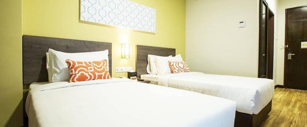 טאנה מרה Humaira Hotel מראה חיצוני תמונה