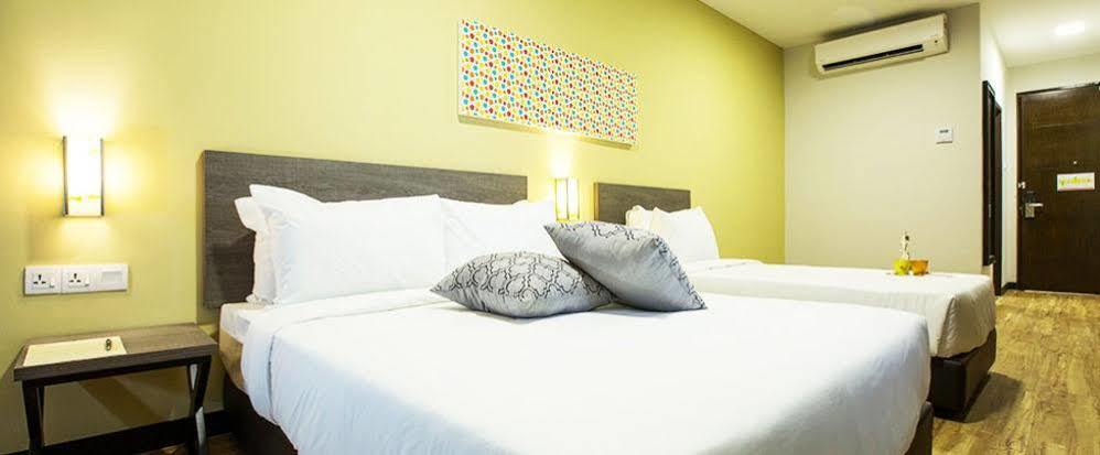 טאנה מרה Humaira Hotel מראה חיצוני תמונה